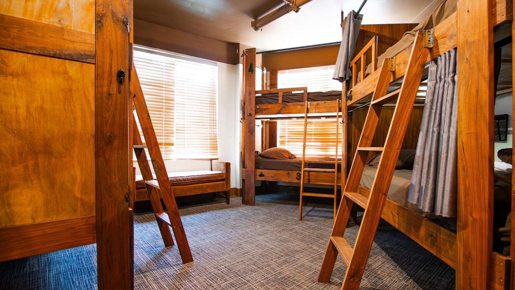 Park City Hostel Eksteriør billede