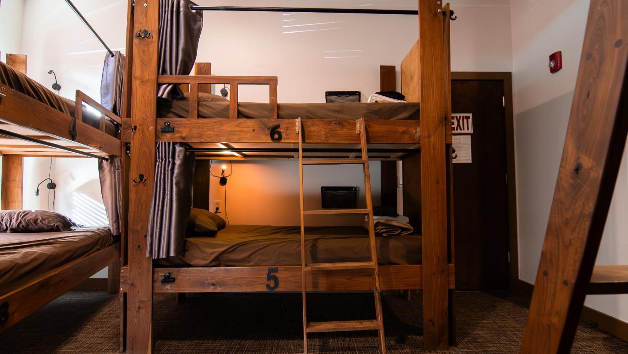 Park City Hostel Eksteriør billede
